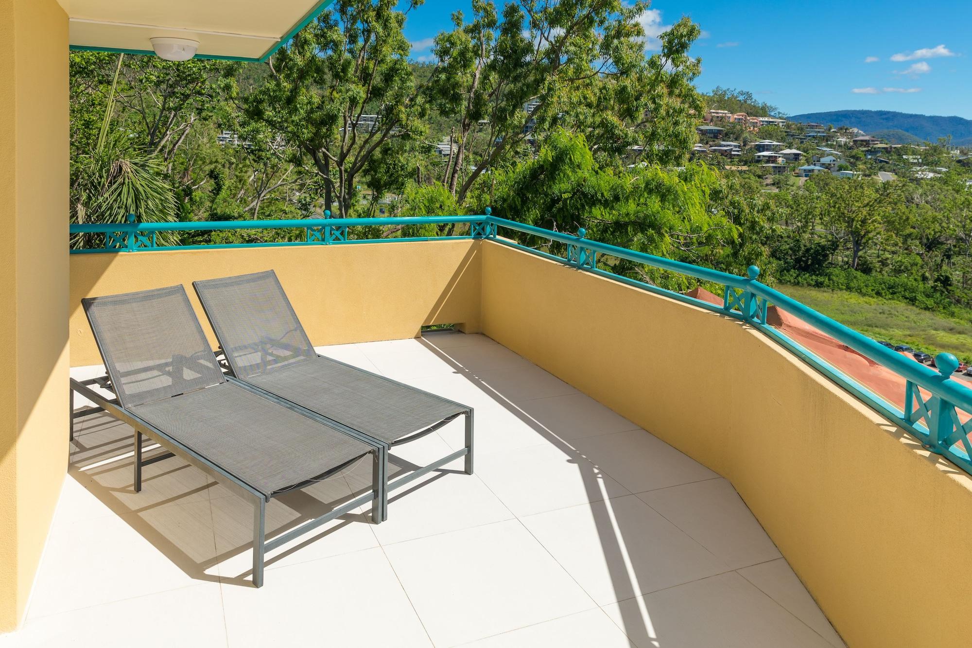 Toscana Village * Airlie Beach