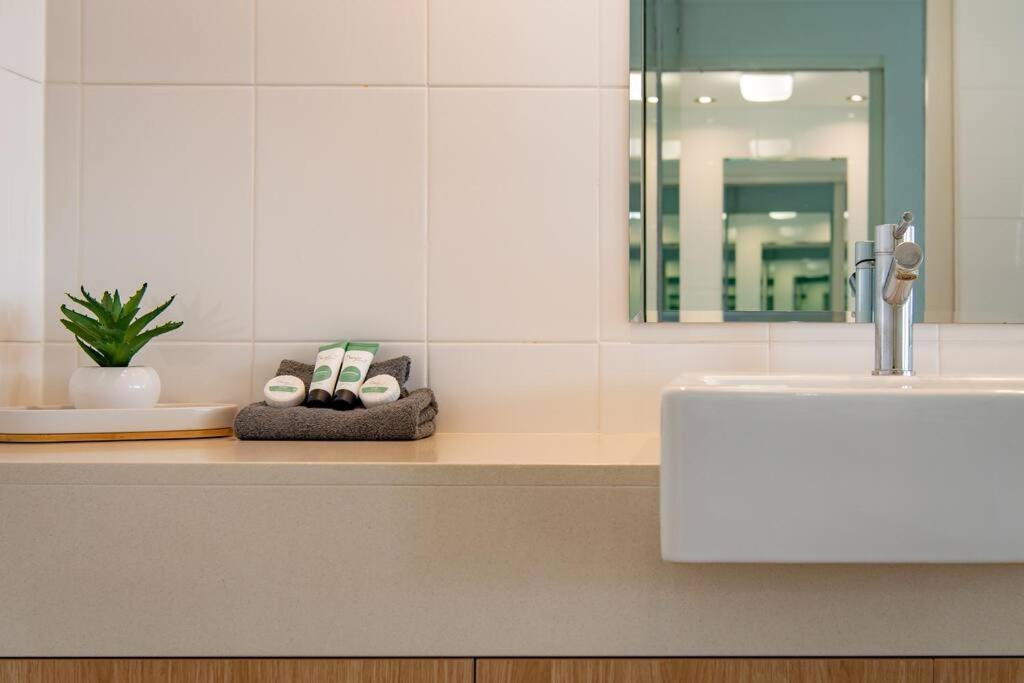 Apartamento Serenity At Searene Ocean View Wi-fi Airlie Beach