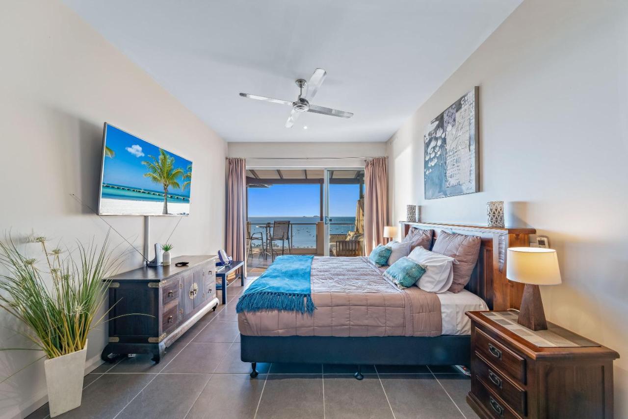 Executive Whitsunday Penthouse At 40 Reflections * Airlie Beach