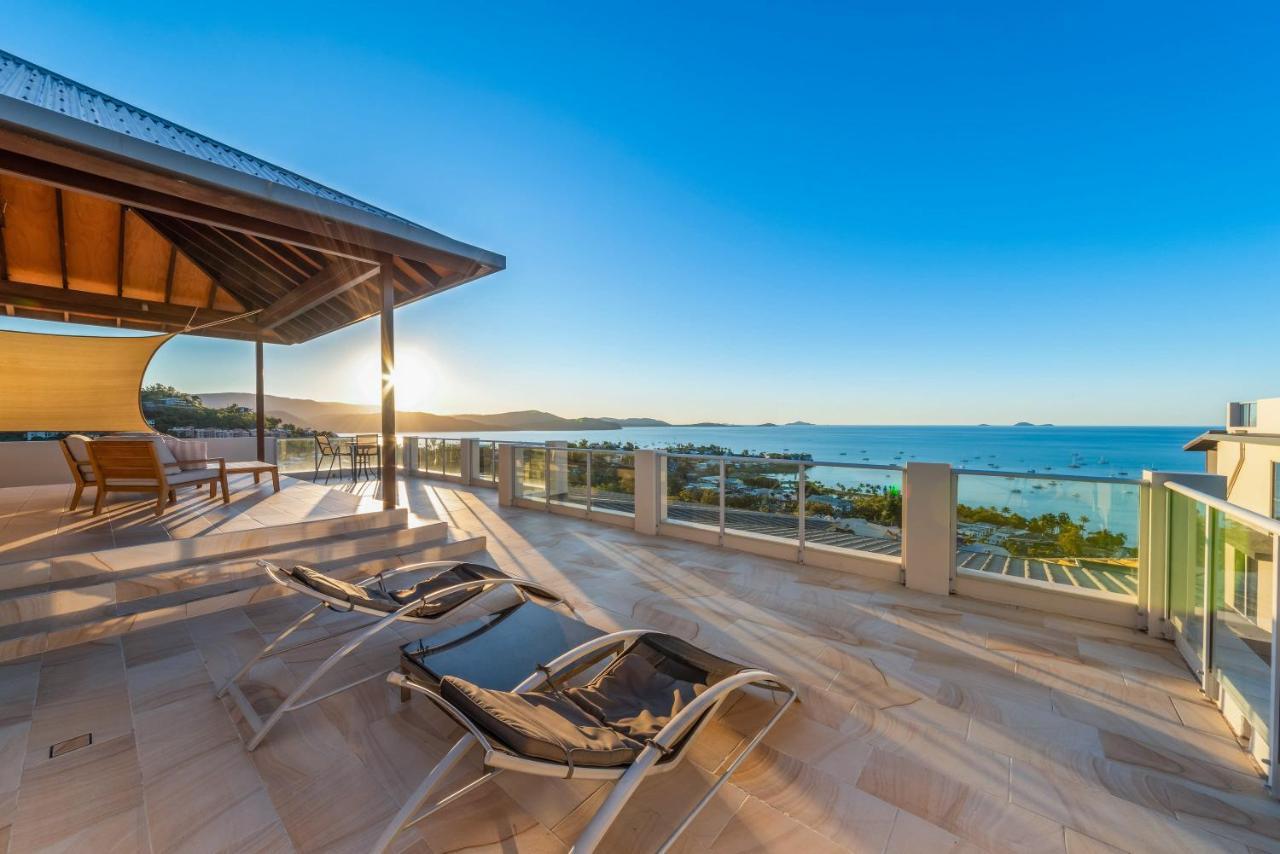 Executive Whitsunday Penthouse At 40 Reflections Airlie Beach