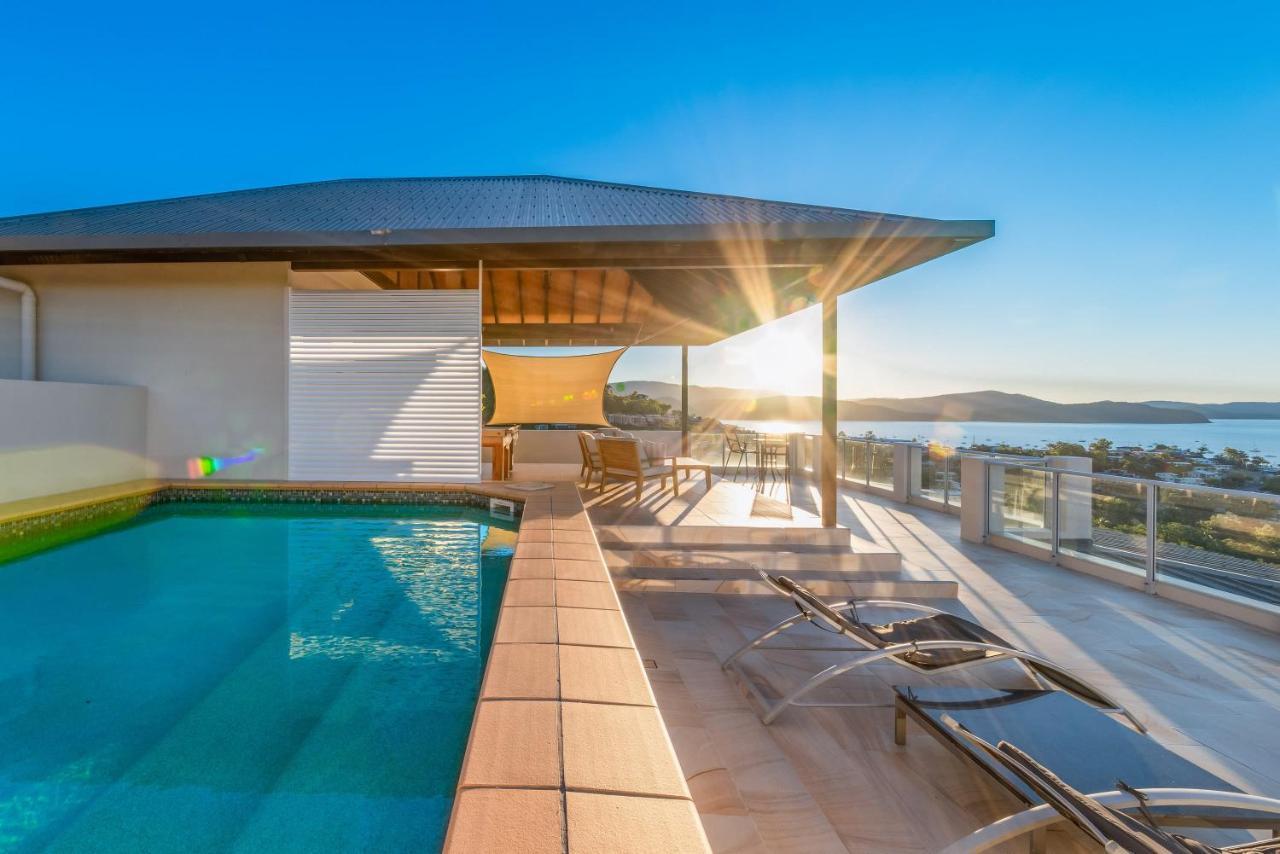 Executive Whitsunday Penthouse At 40 Reflections Airlie Beach