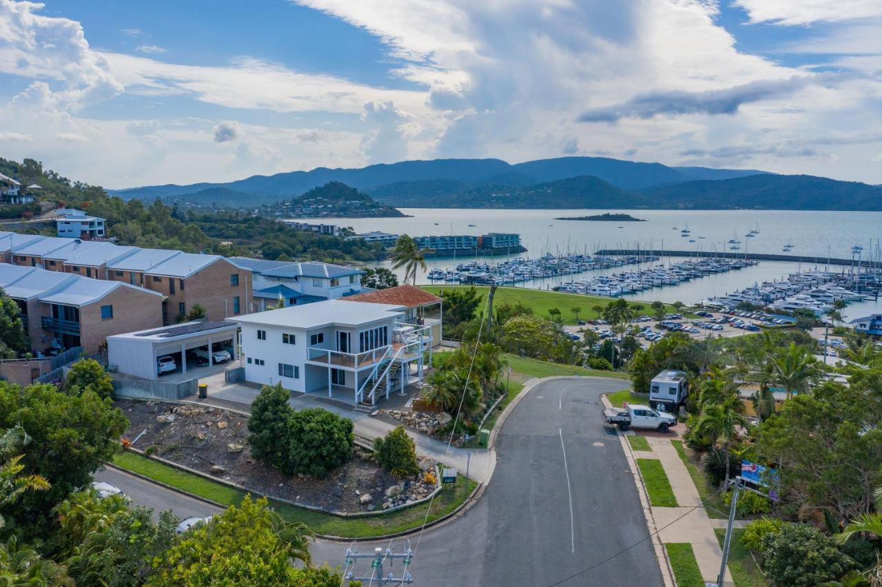 Holiday home Nautical Views - Airlie