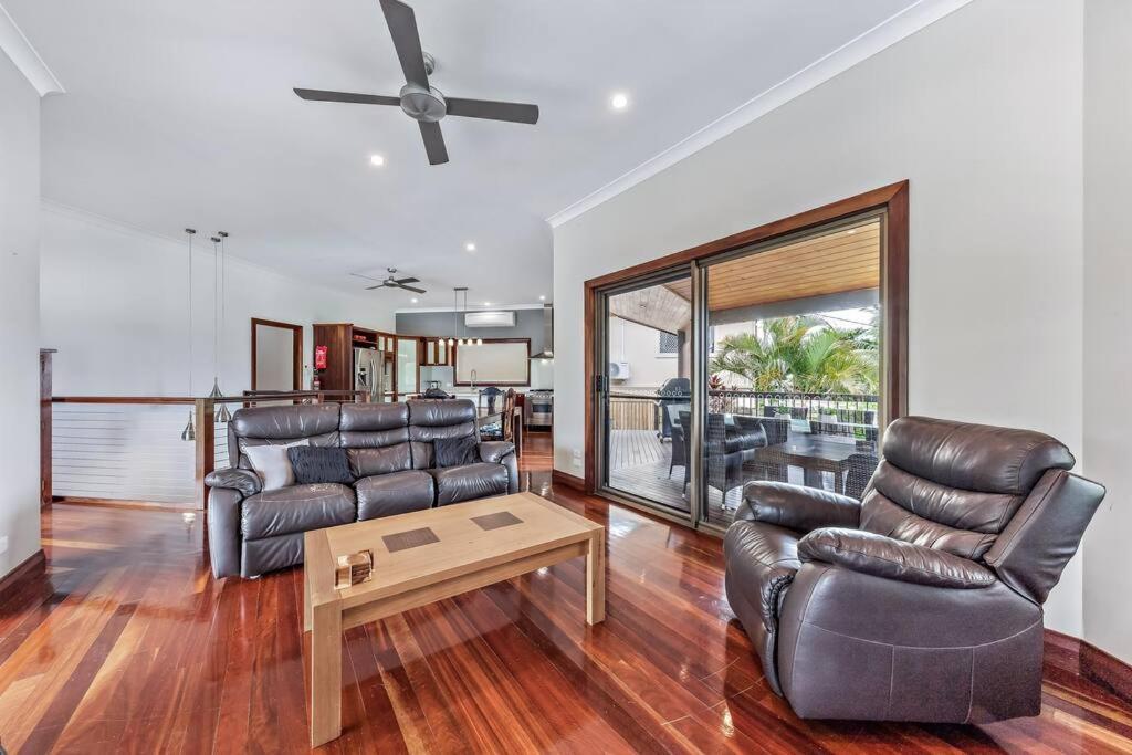 Holiday home Seascape Paradise Airlie Beach