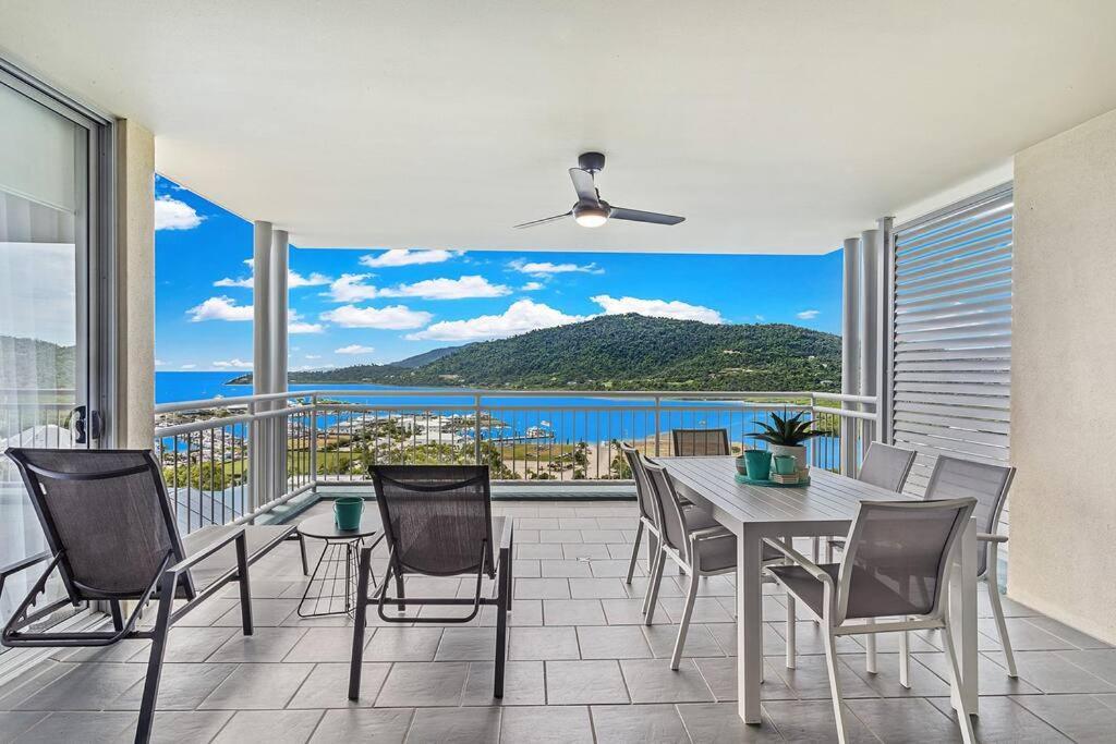 Sea La Vie * Airlie Beach
