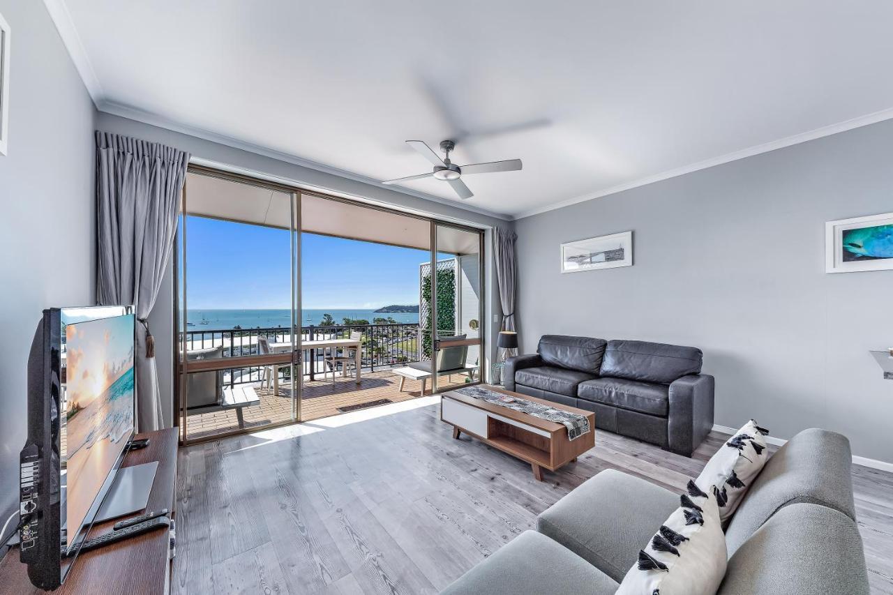 Ocean Views 16 Pool & Wi-fi Apartment Airlie Beach