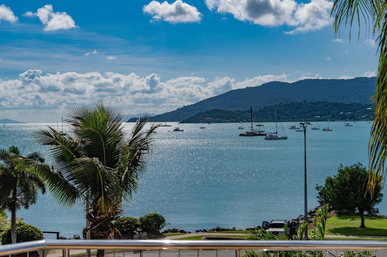 Whitsunday Beachfront On Broadwater Apartamento *
