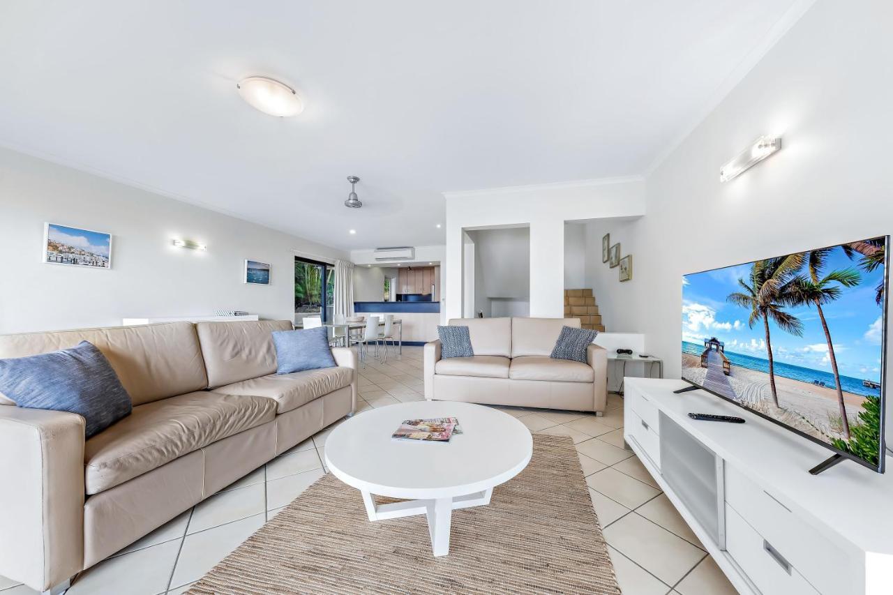 Whitsunday Beachfront On Broadwater Apartamento Airlie Beach