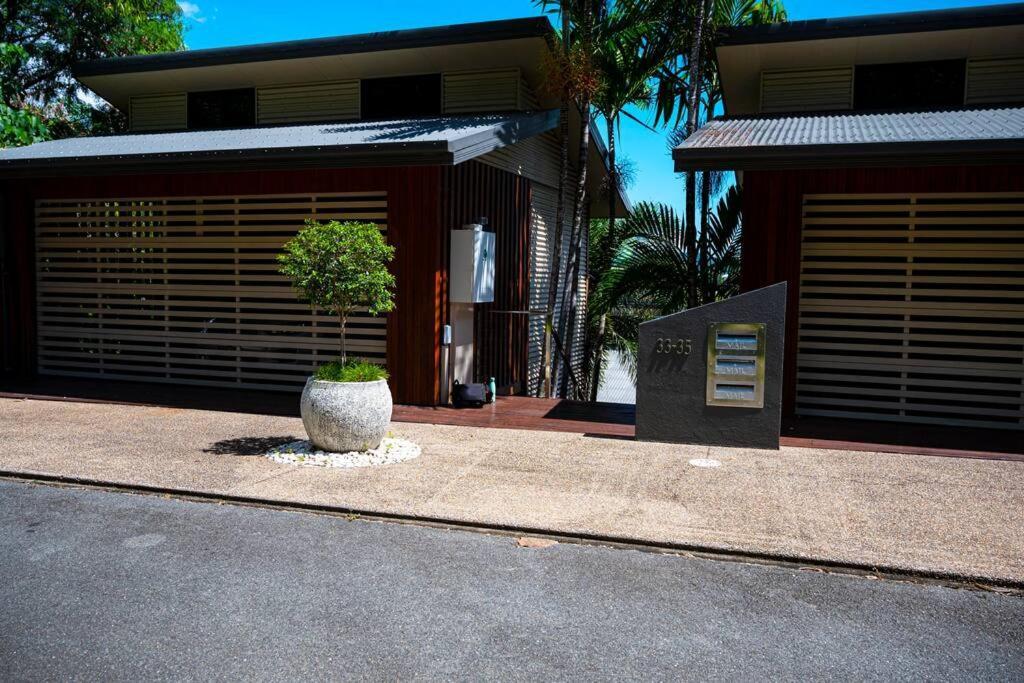 Fabulous 2 Bedroom With Private Pool *