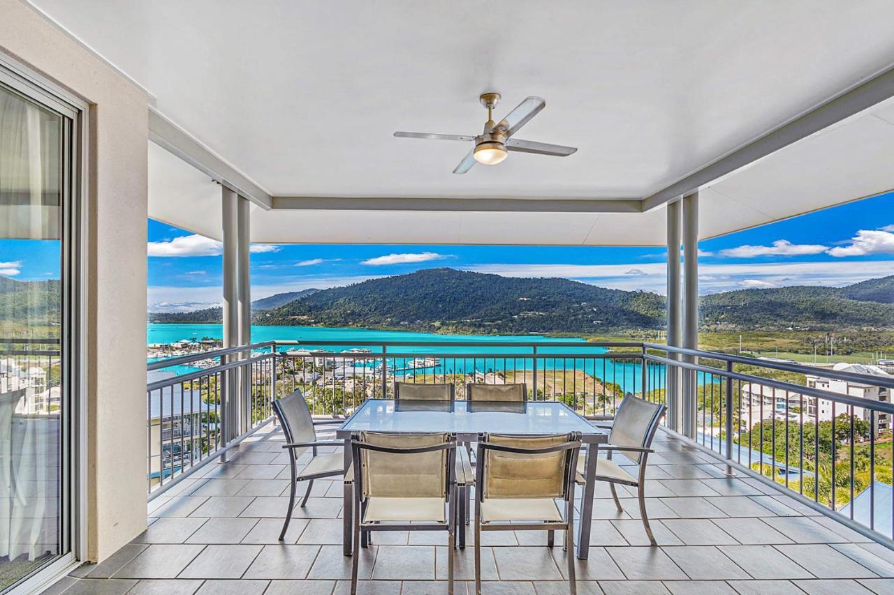 Apartment Airlie Ocean Views & Living @ 231