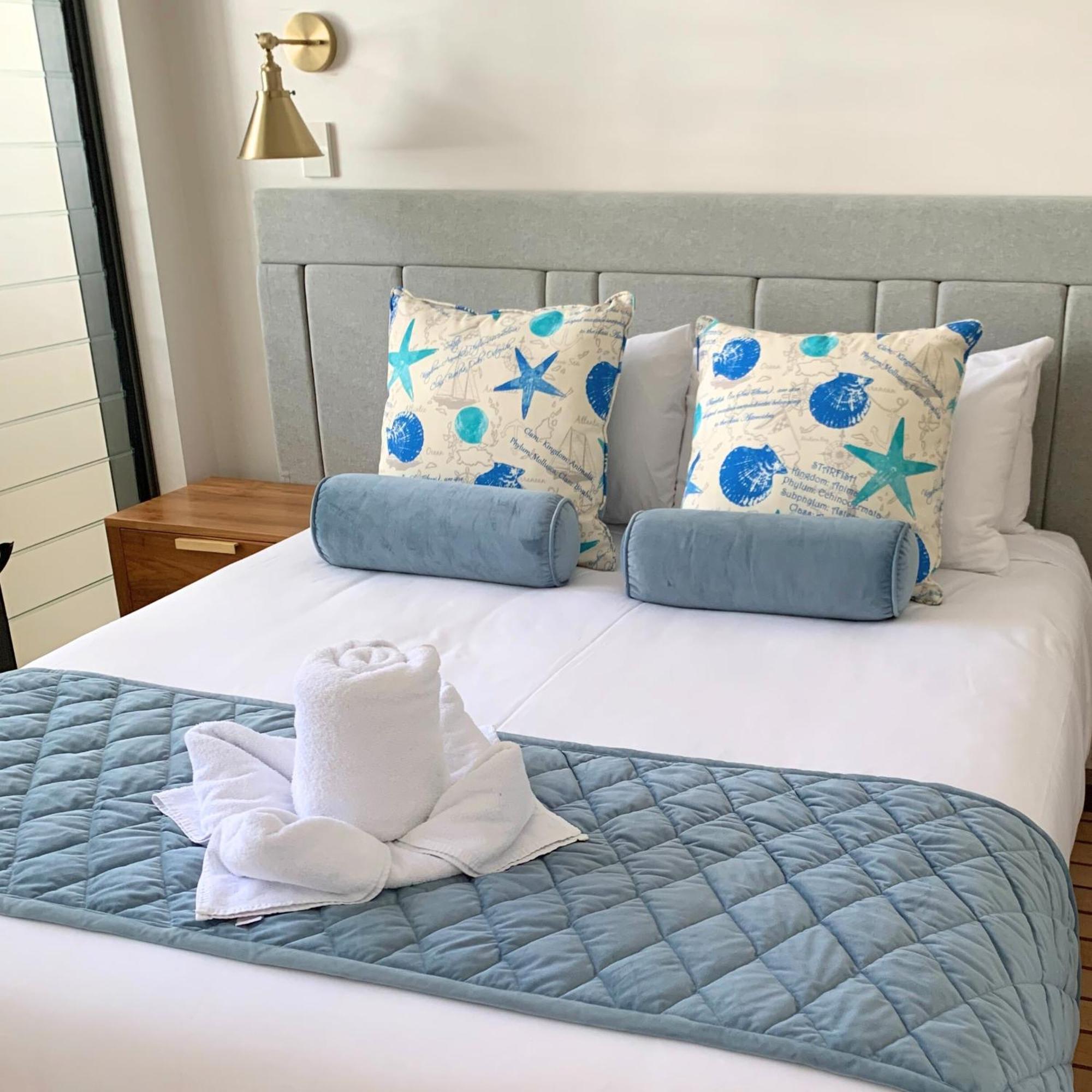 The Boathouse Aparthotel Airlie Beach