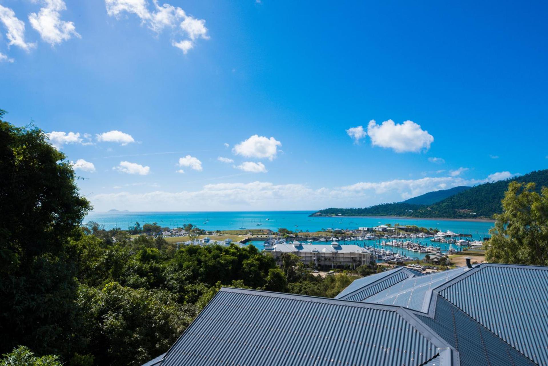 Coastal Charm On Airlie Airlie Beach