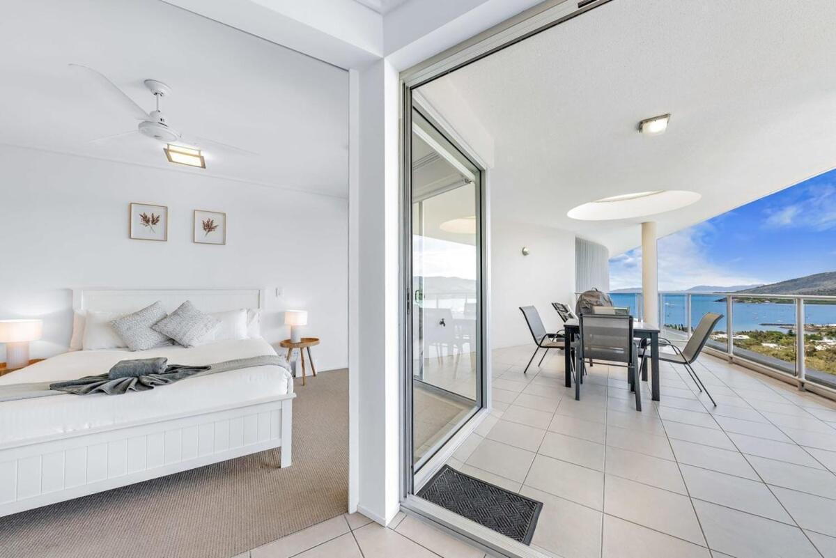 Apartment Serenity And Views At Searene 21