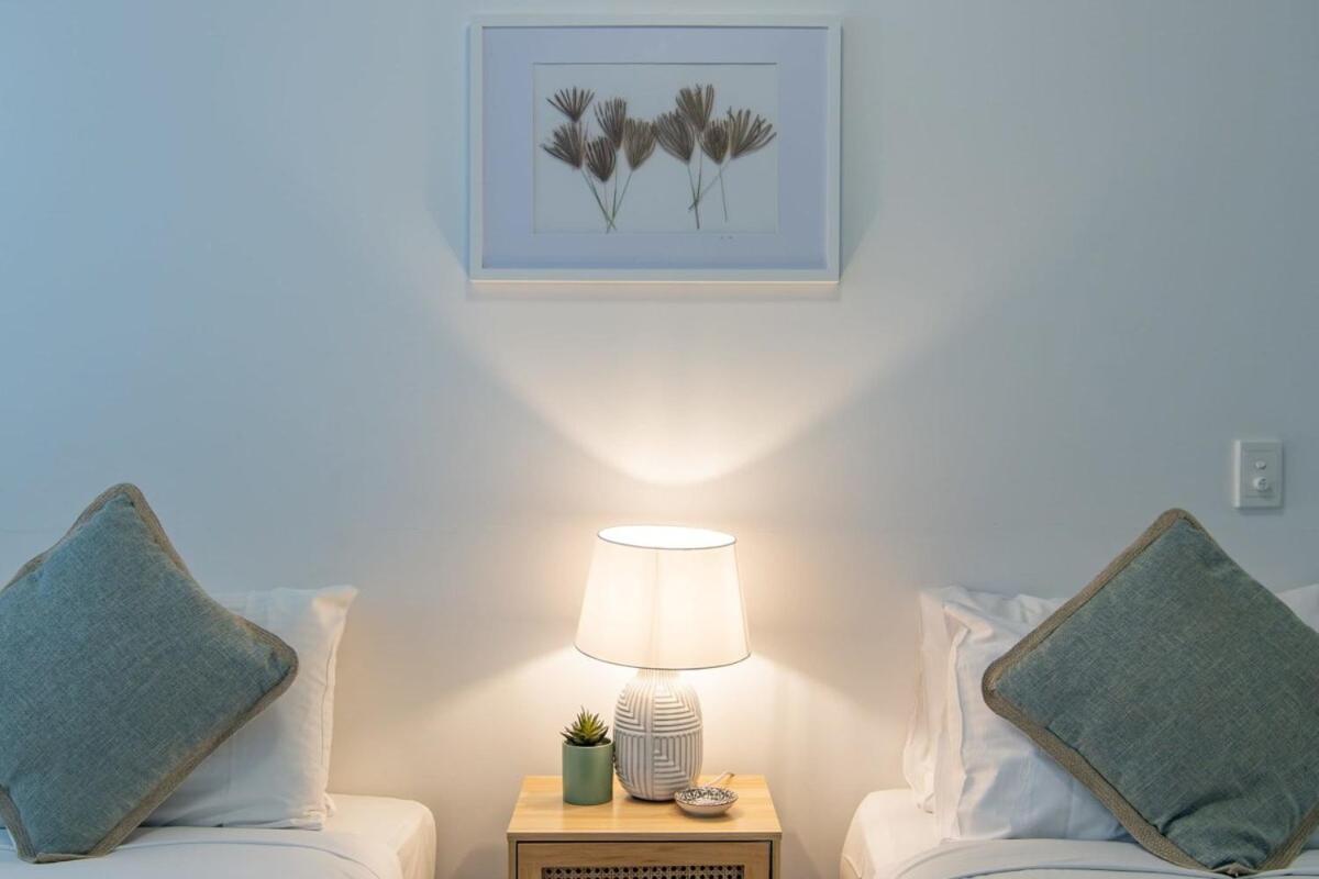 Serenity And Views At Searene 21 *