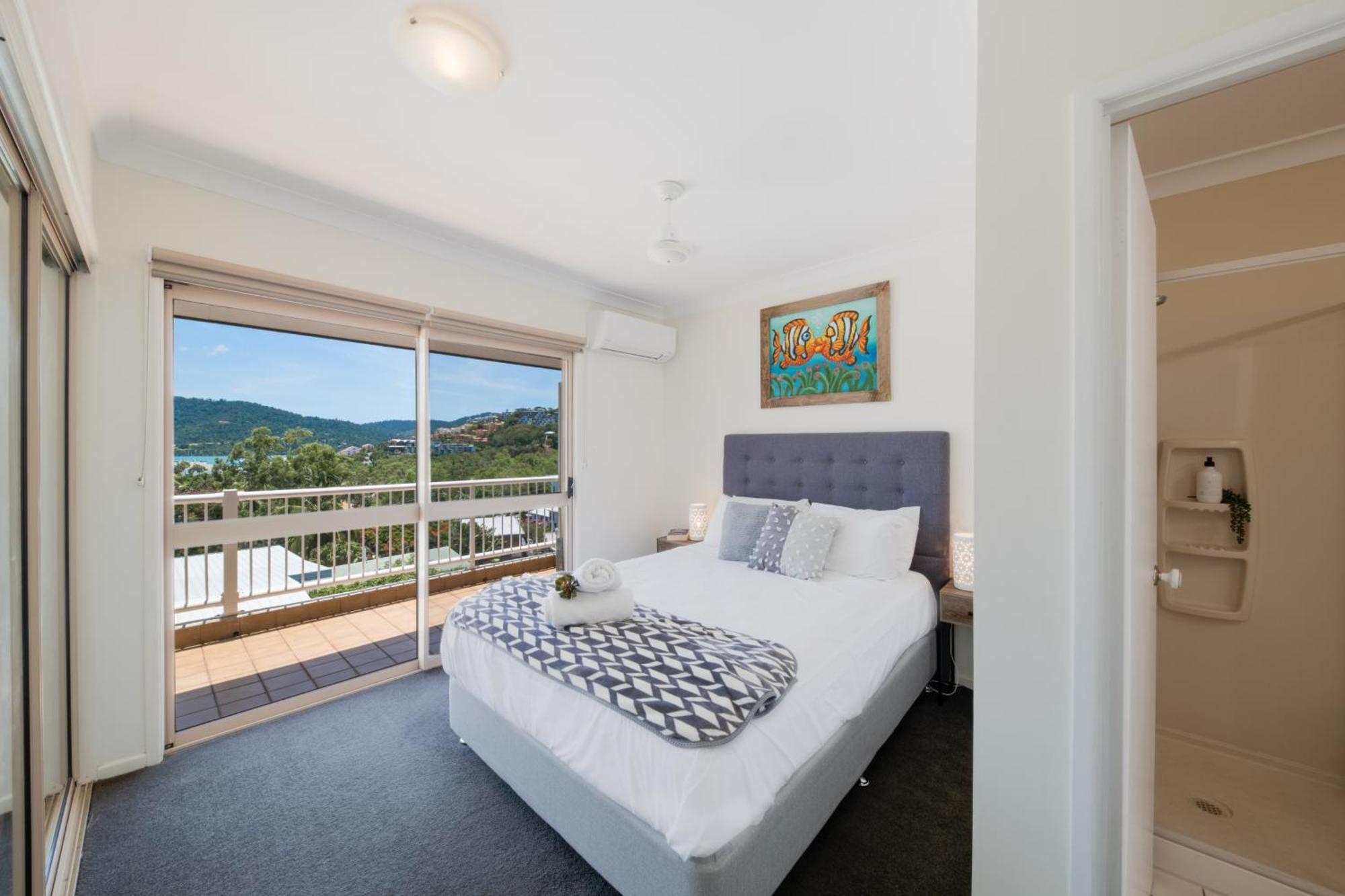 Beach House On Begley - Central Apartment