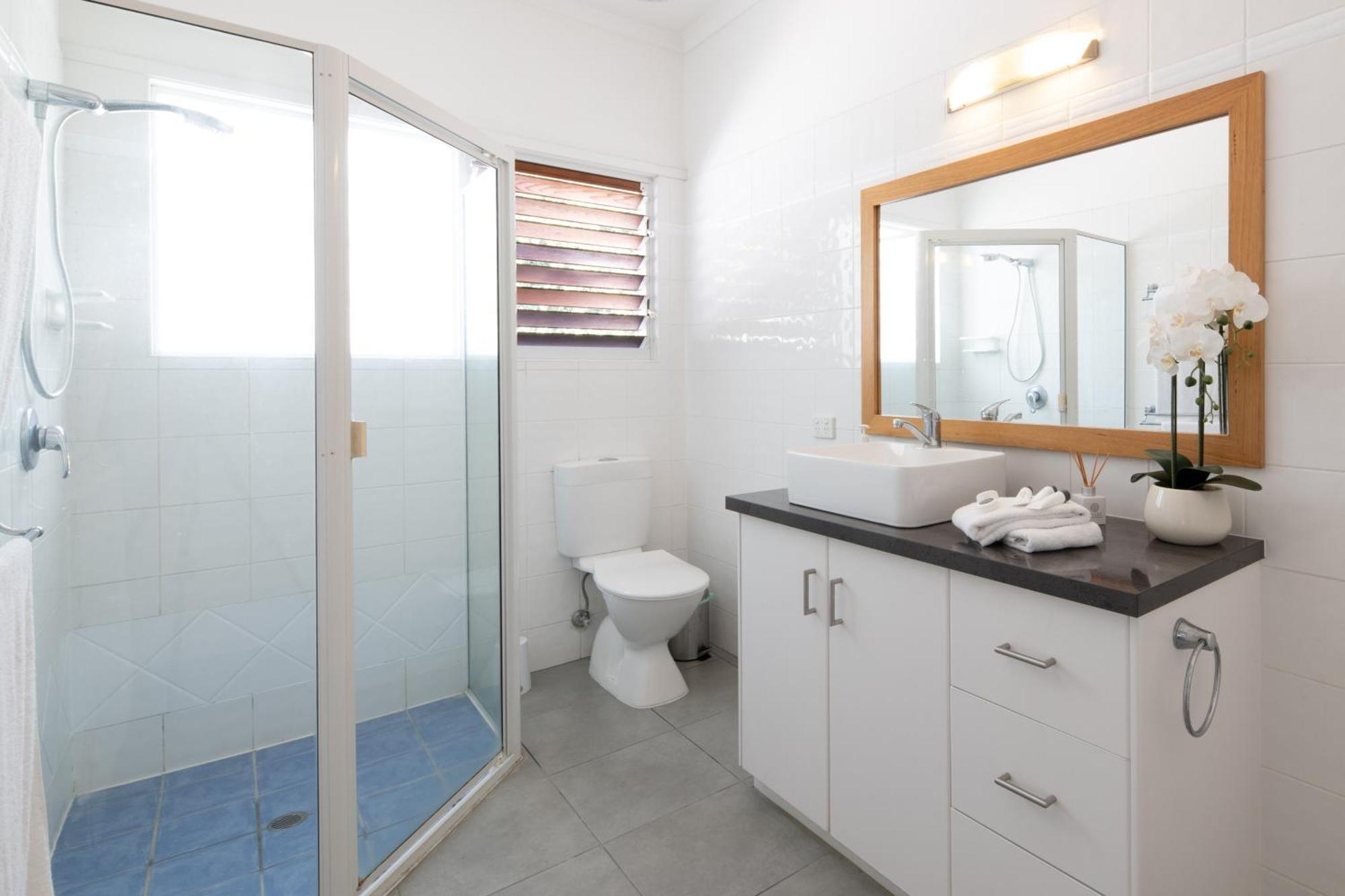 Airlie Sea-clusion Airlie Beach