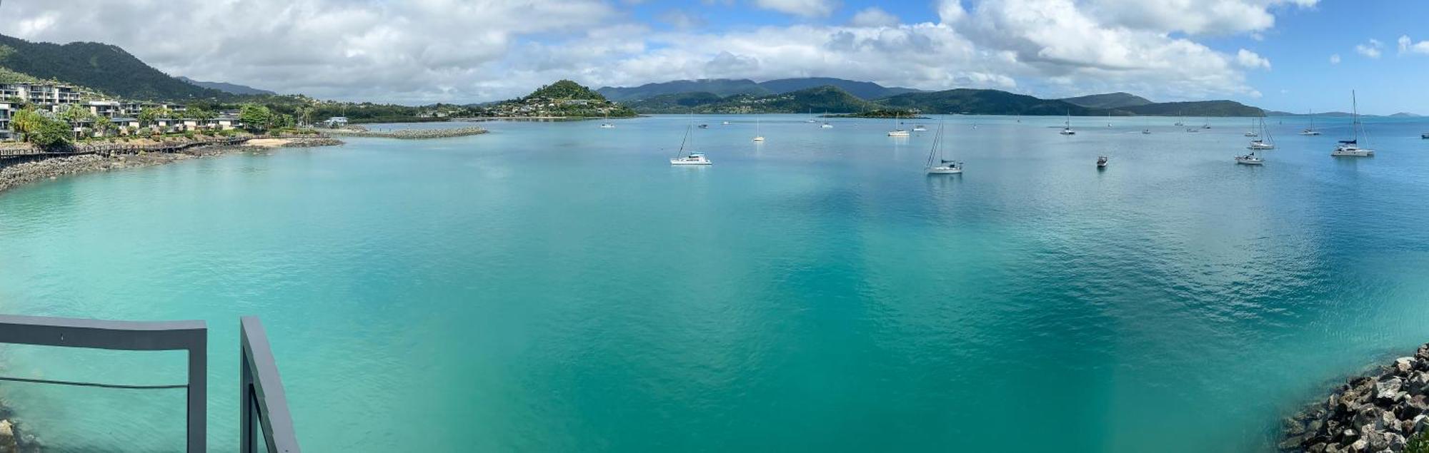 Aparthotel Peninsula Airlie
