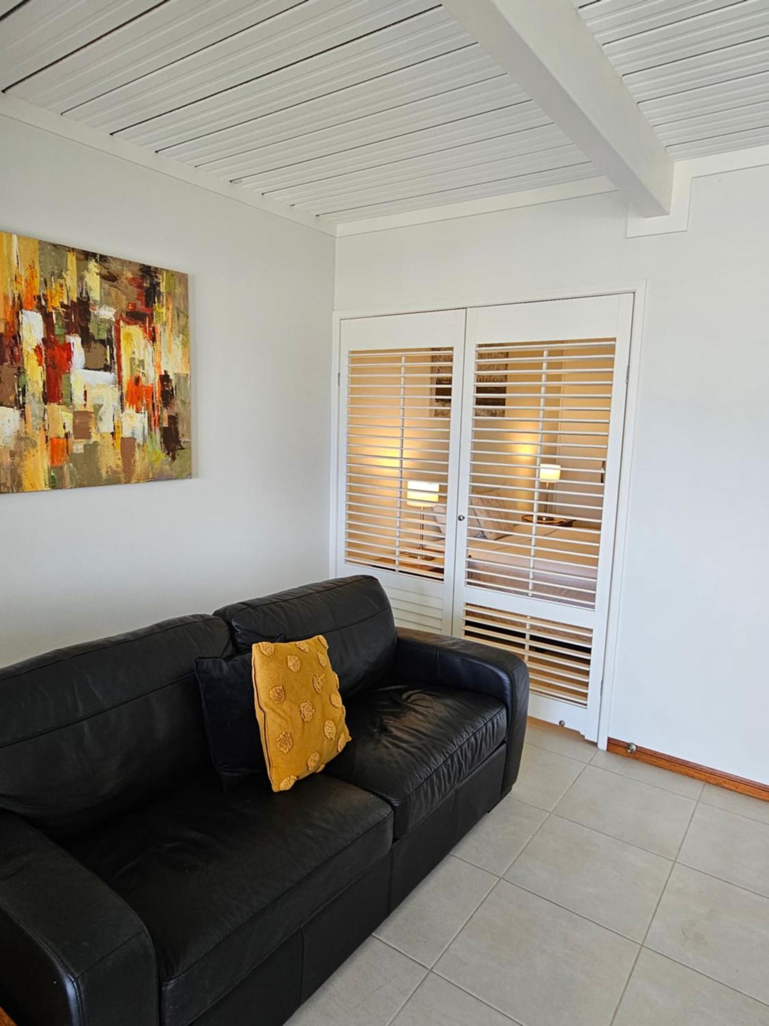 Aparthotel Airlie Seaview 4*