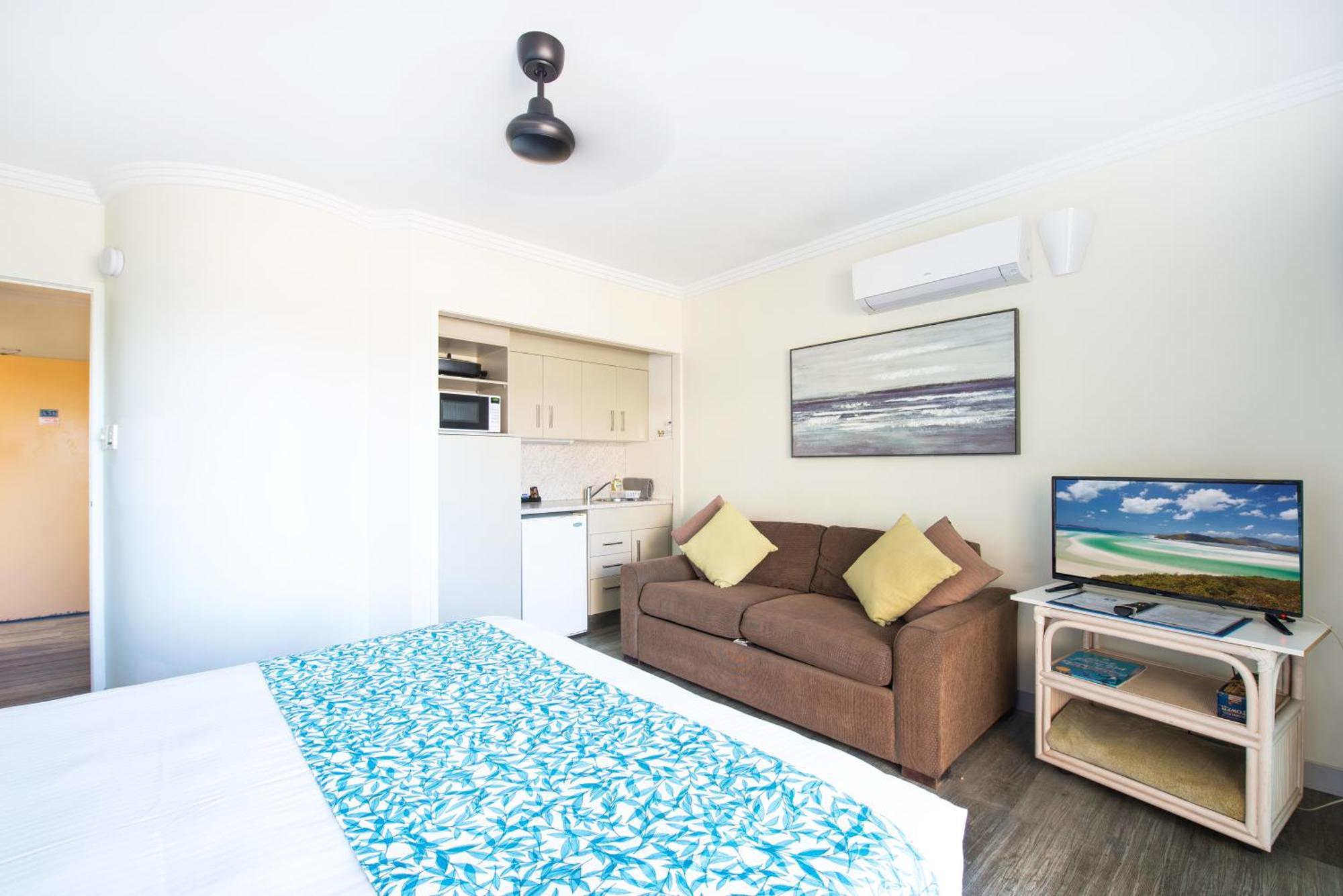 Coral Sea Vista 3* Airlie Beach