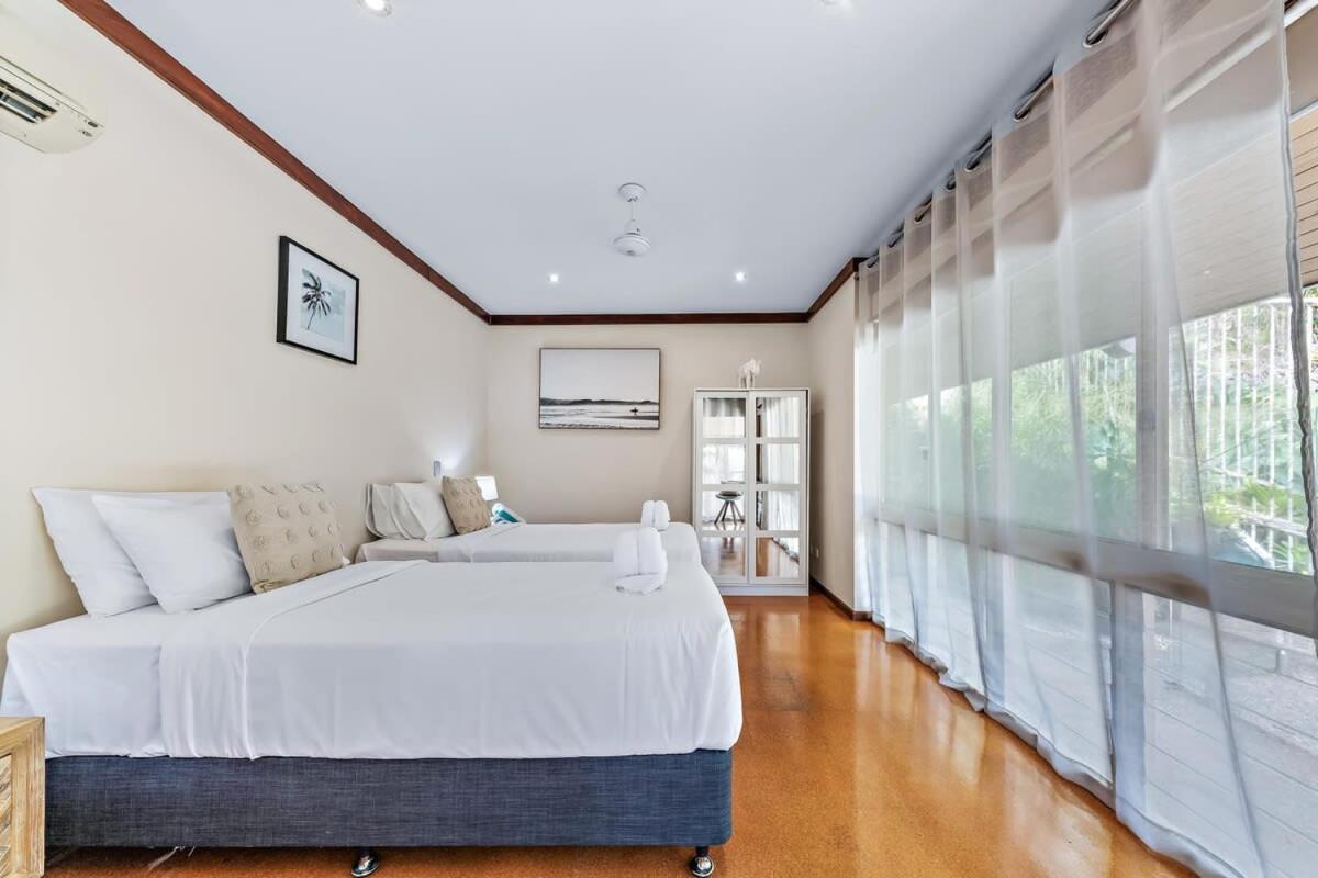 Idyllic Whitsunday With Amazing Views Holiday home