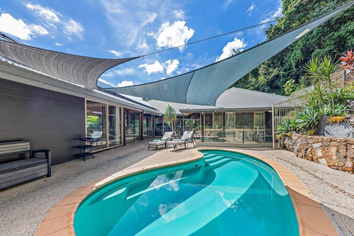 Idyllic Whitsunday With Amazing Views *