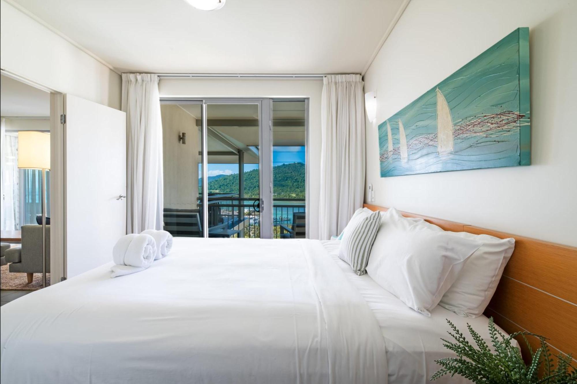Airlie Ocean Views & Living @ 231