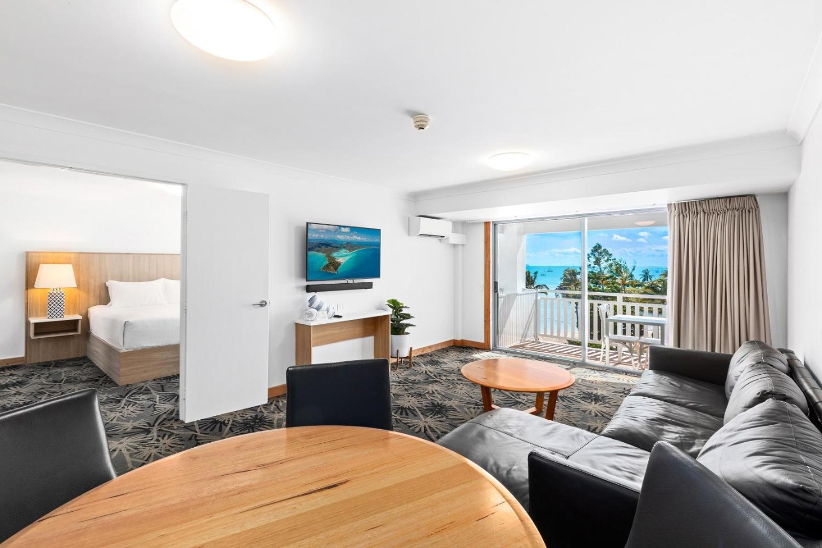 Airlie Hotel 4*