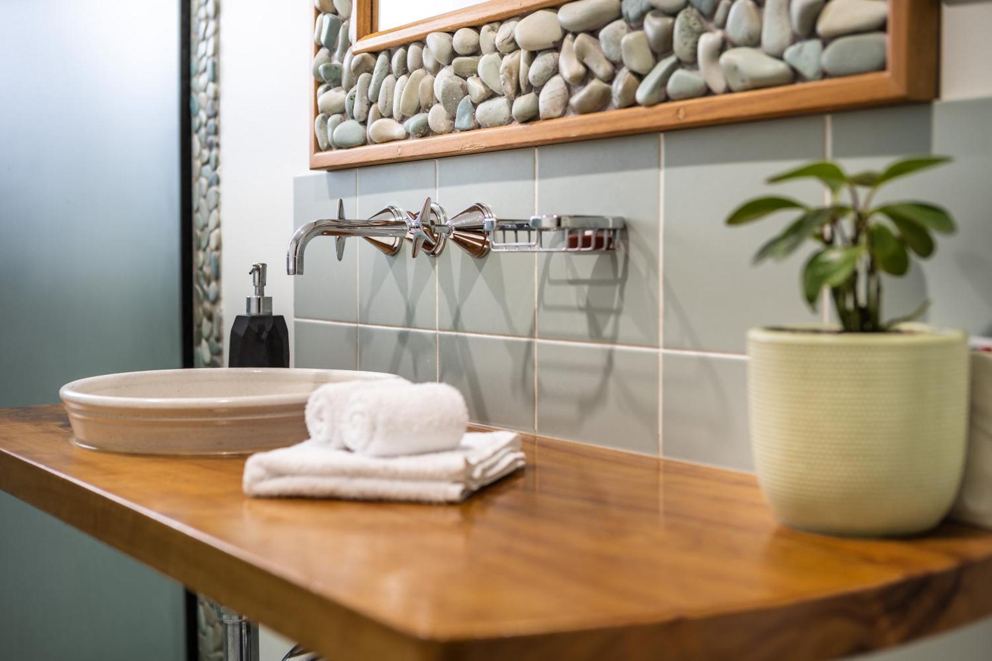 Airlie Guest house 3*