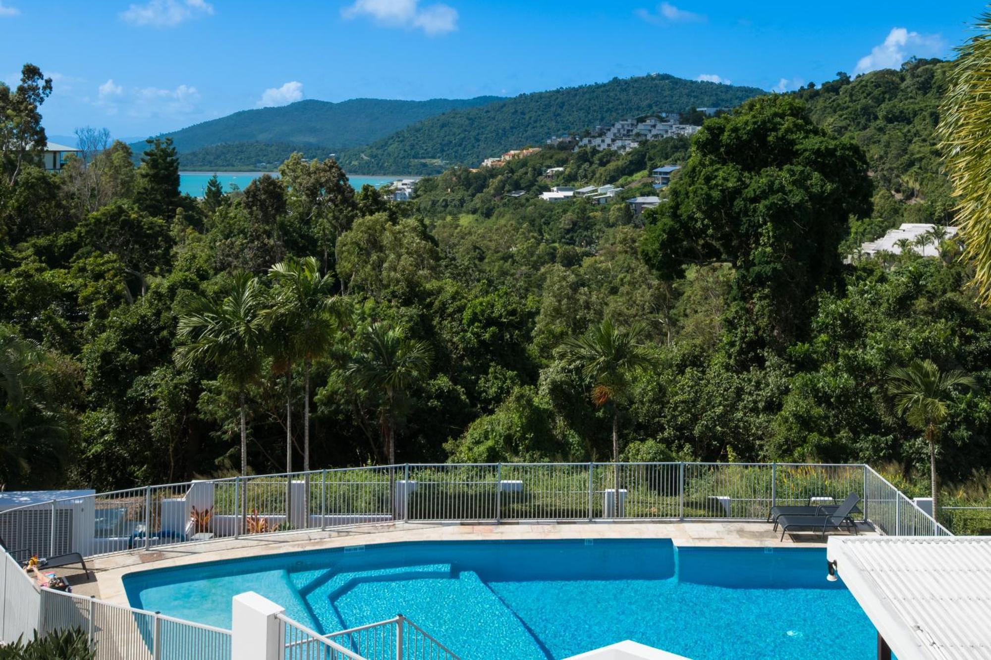 Apartment Sea-la-vie Whitsunday Ocean Views & Pool Views *