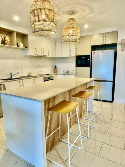 Apartment Sea-la-vie Whitsunday Ocean Views & Pool Views *