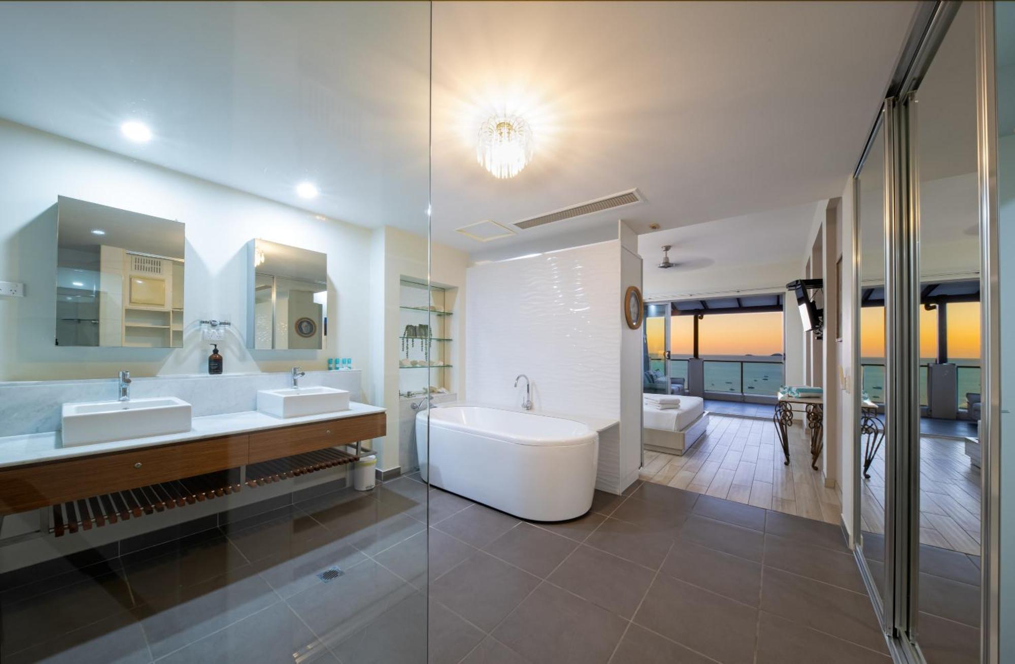 Apartment Amazing Penthouse With Whitsundays Lifestyle Airlie Beach