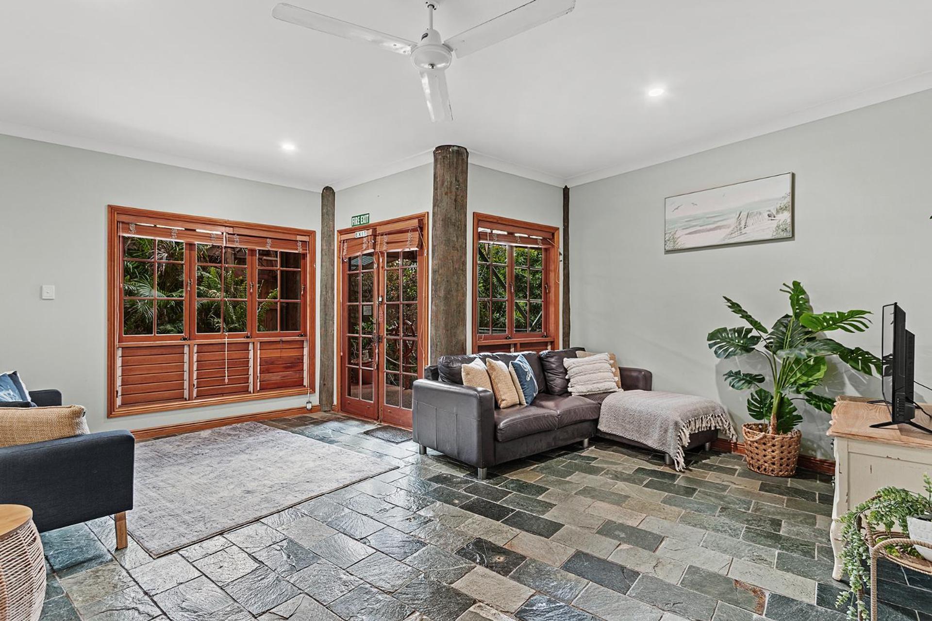 Amaroo On Airlie Holiday home