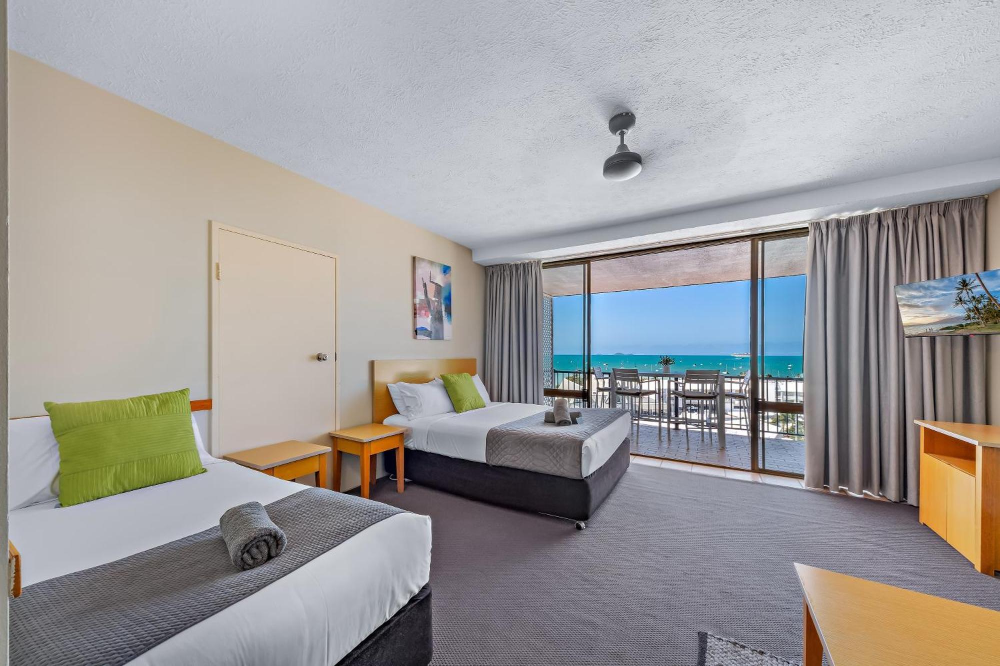 Apartment Ocean View 14a *