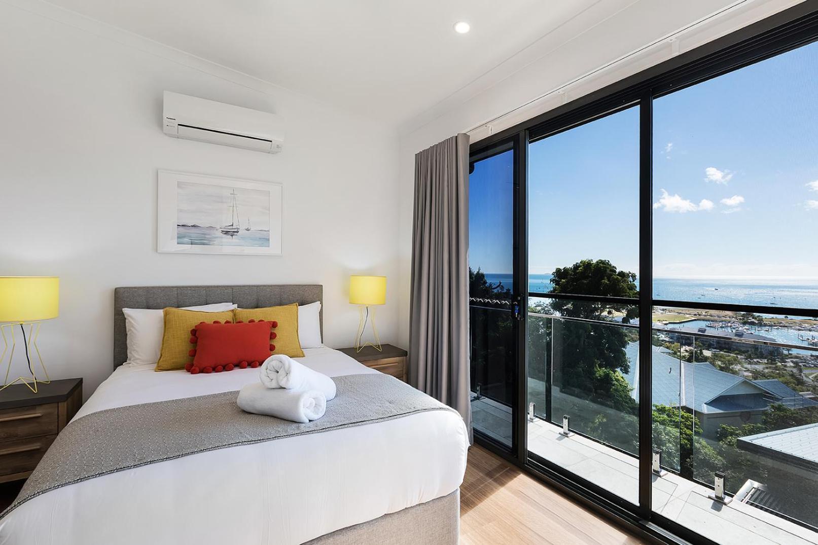 Holiday home Elementa Whitsundays Airlie Beach
