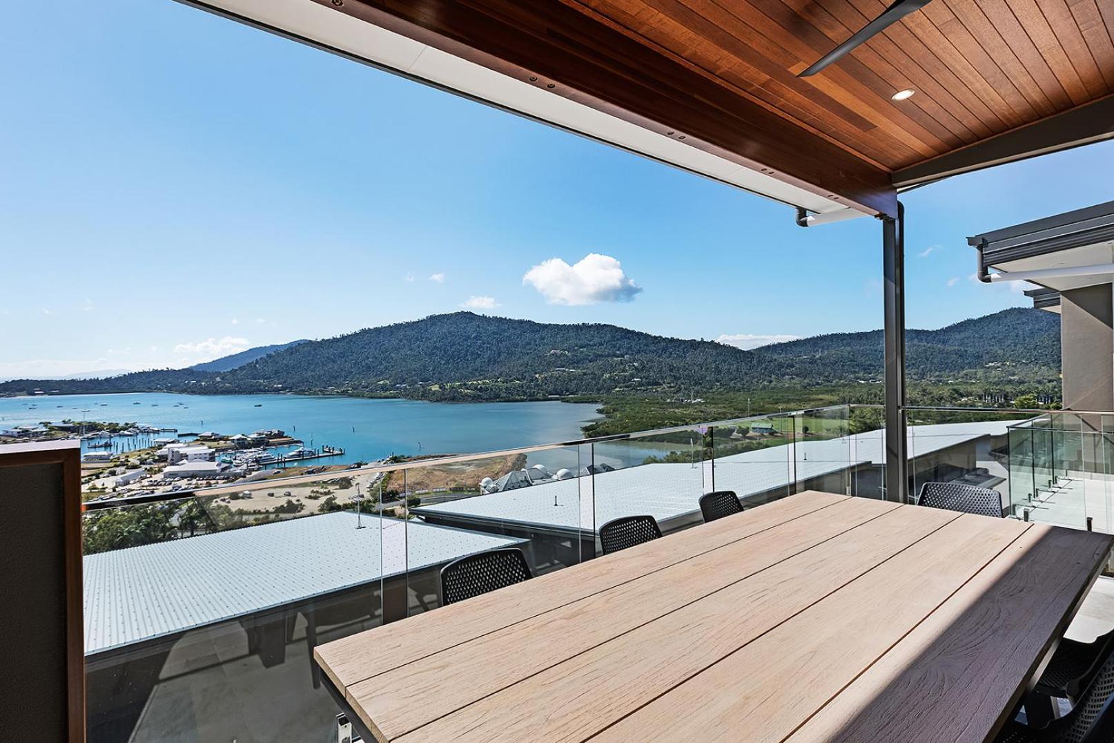 Elementa Whitsundays Holiday home *