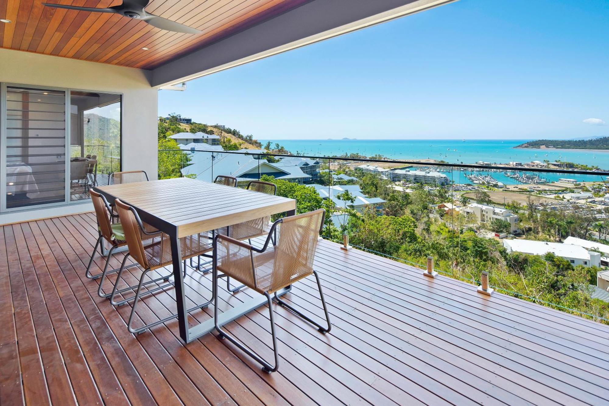 Elementa Whitsundays Holiday home