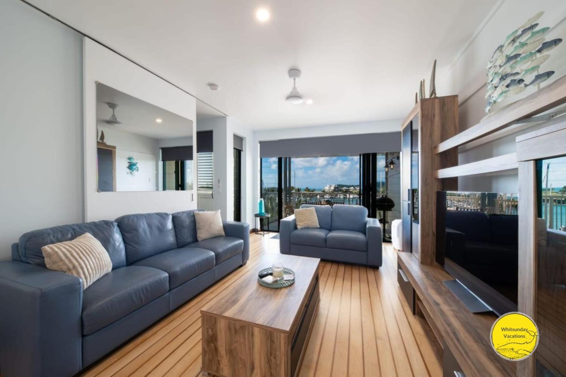 Uninterrupted Marina Viiews At Port Of Airlie Apartamento Airlie Beach