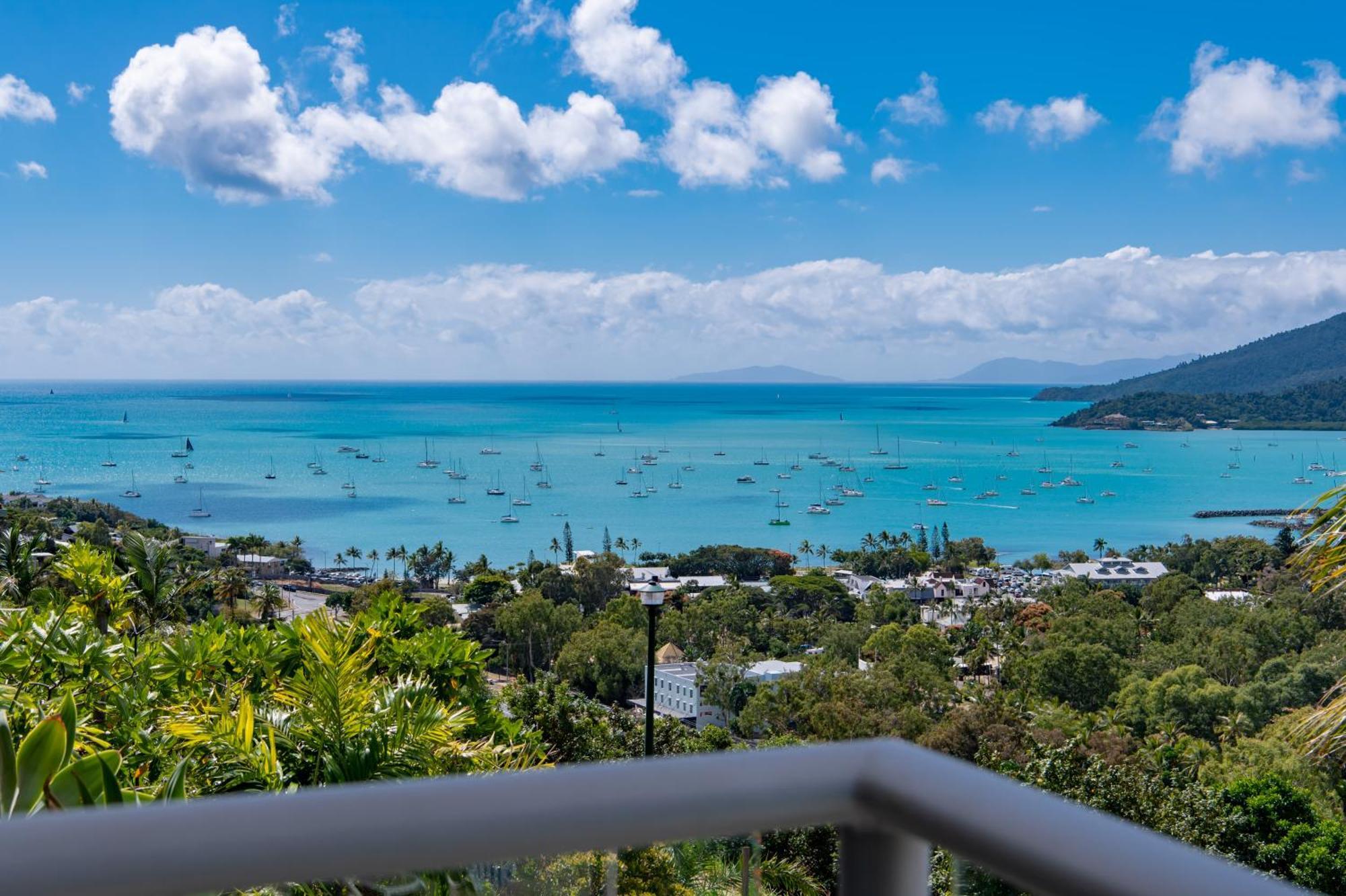 Apartment Seaview Retreat Airlie Beach