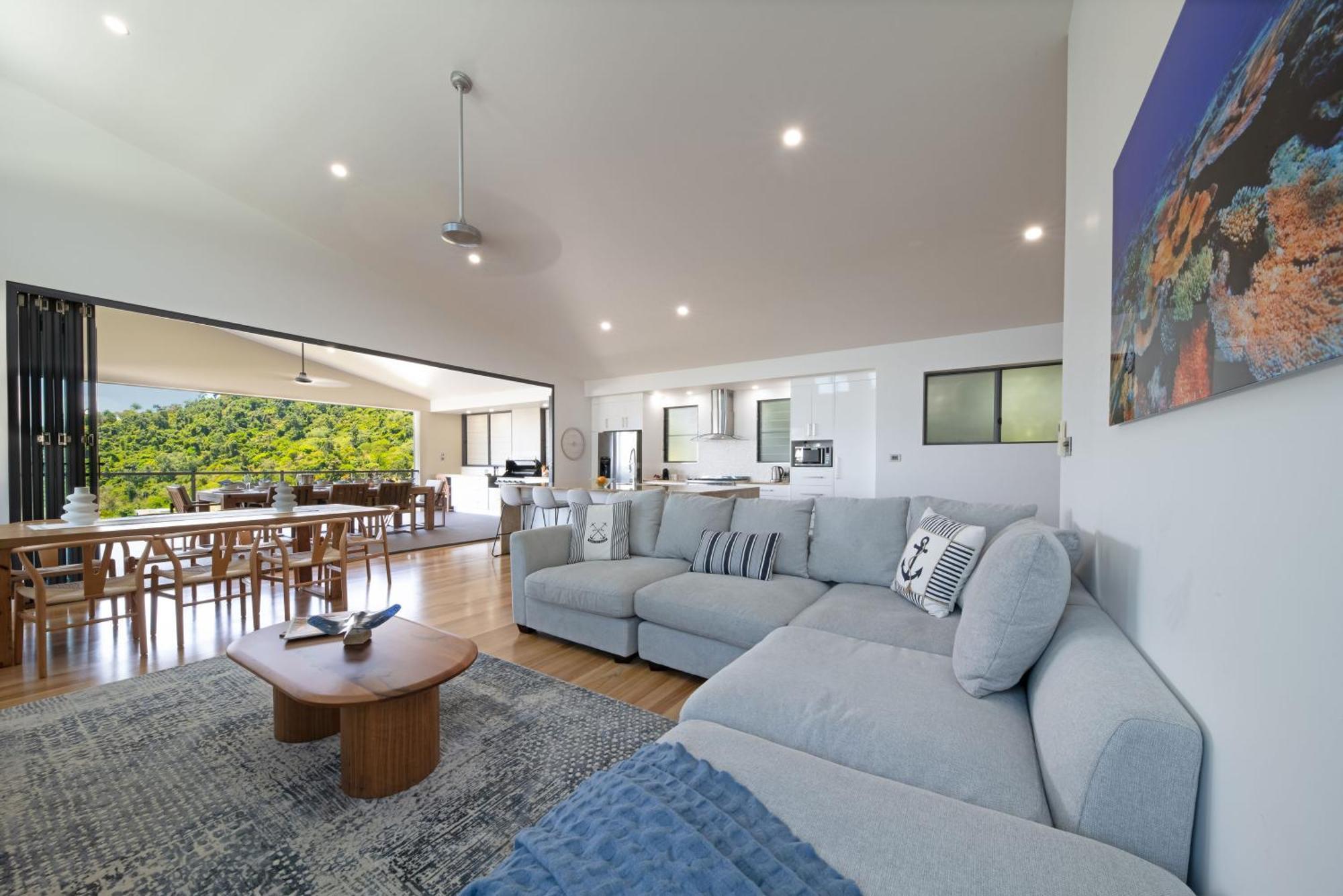 Airlie Nights Holiday home