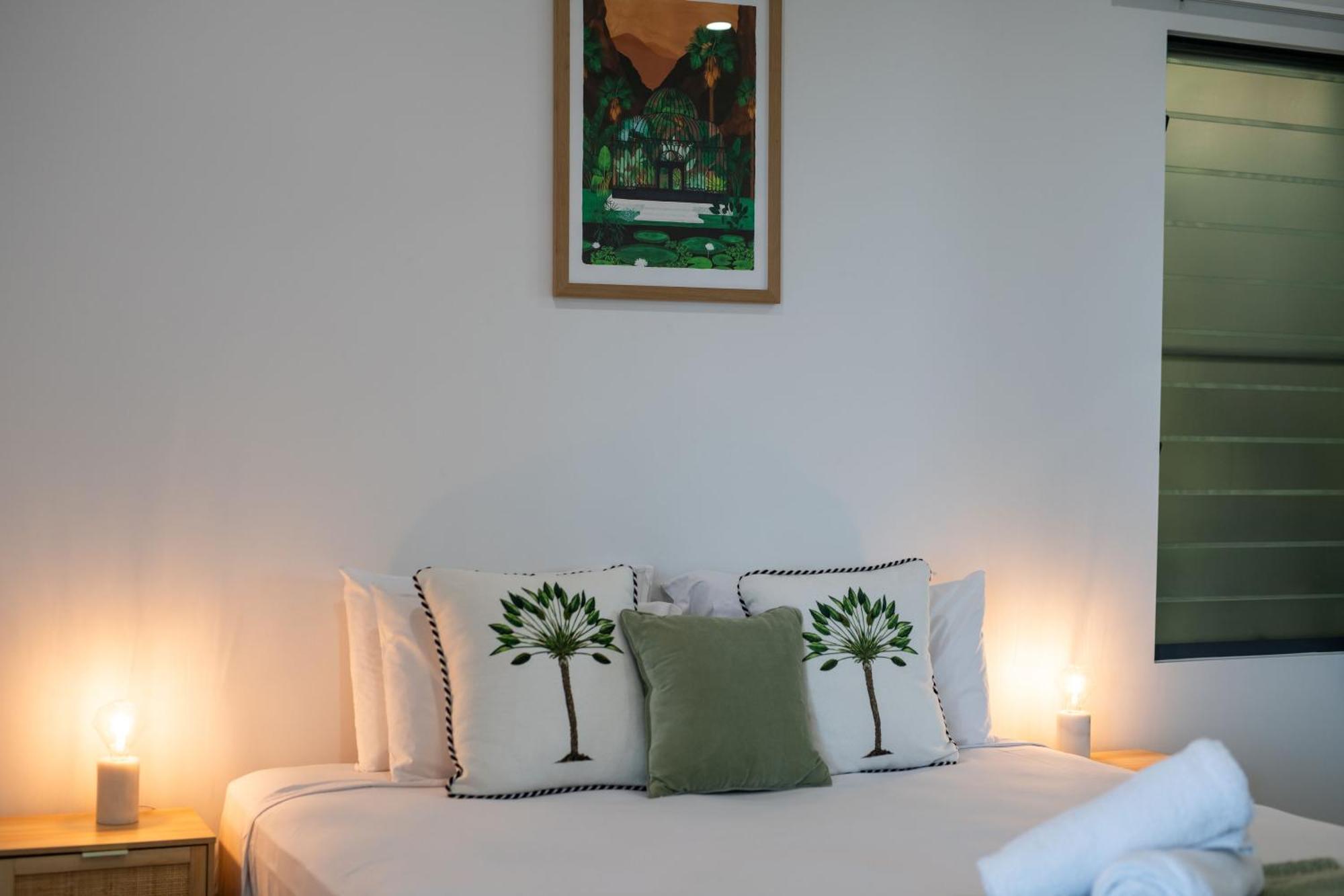 Holiday home Airlie Nights *