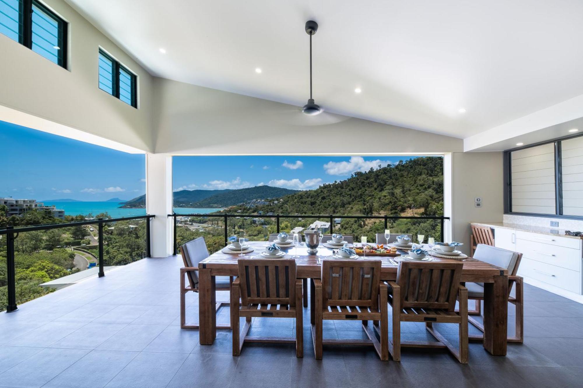 Airlie Nights Holiday home *