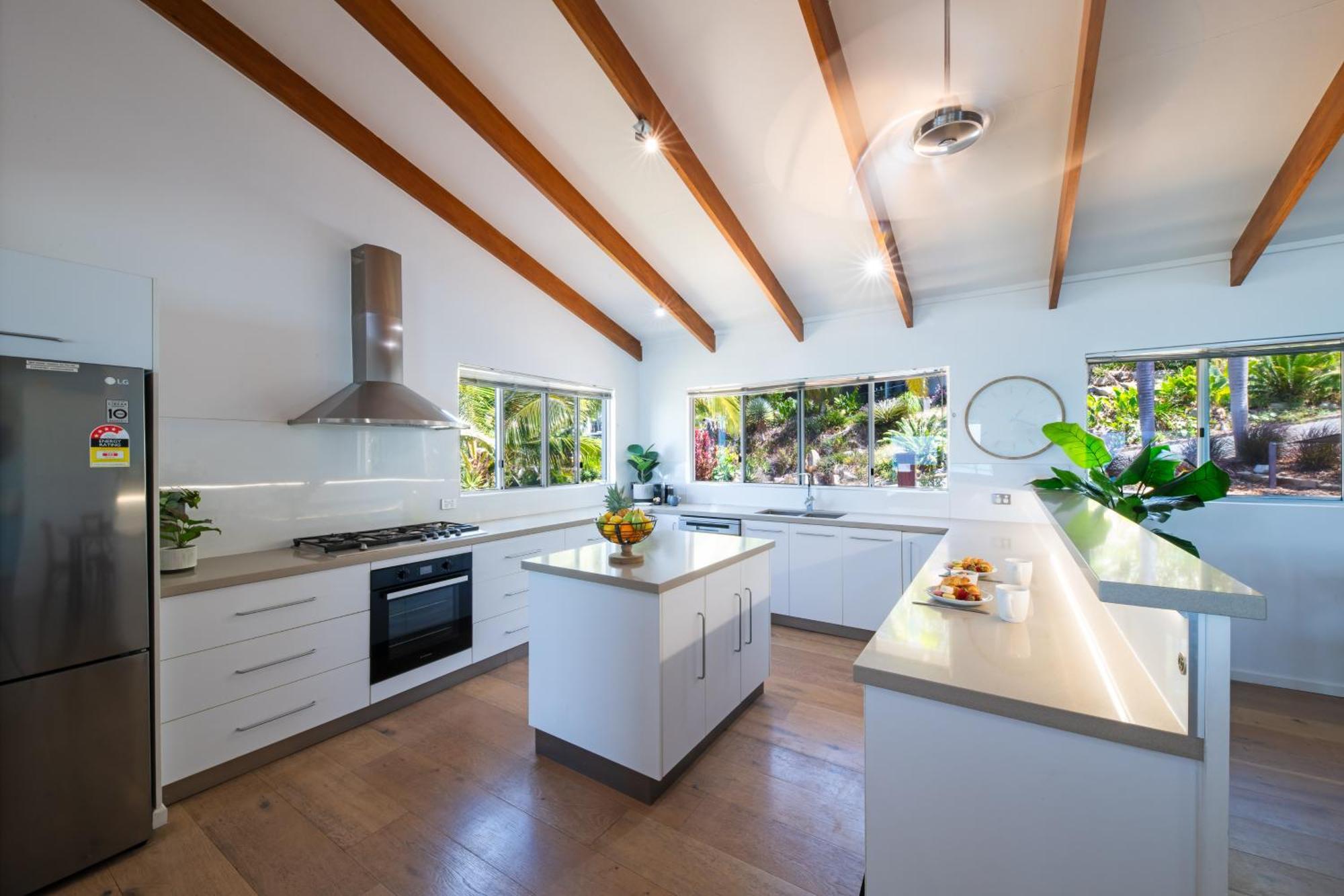 Nautilus On The Hill Holiday home Airlie Beach