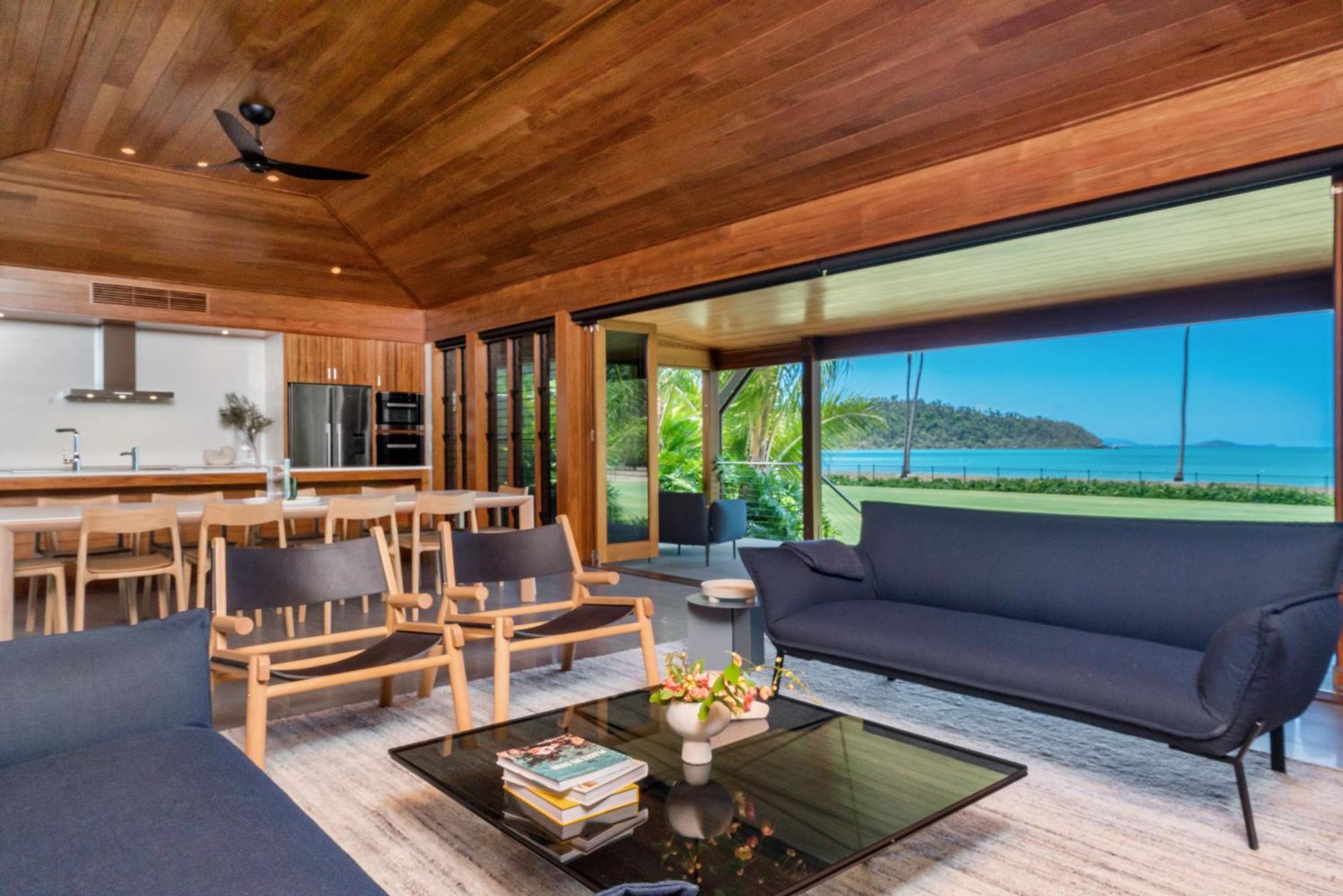 Yangaro Airlie Beach