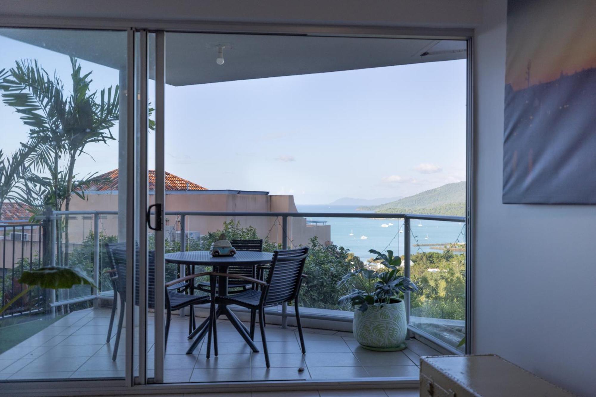 Apartment Seaview Serenity Whitsundays Airlie Beach