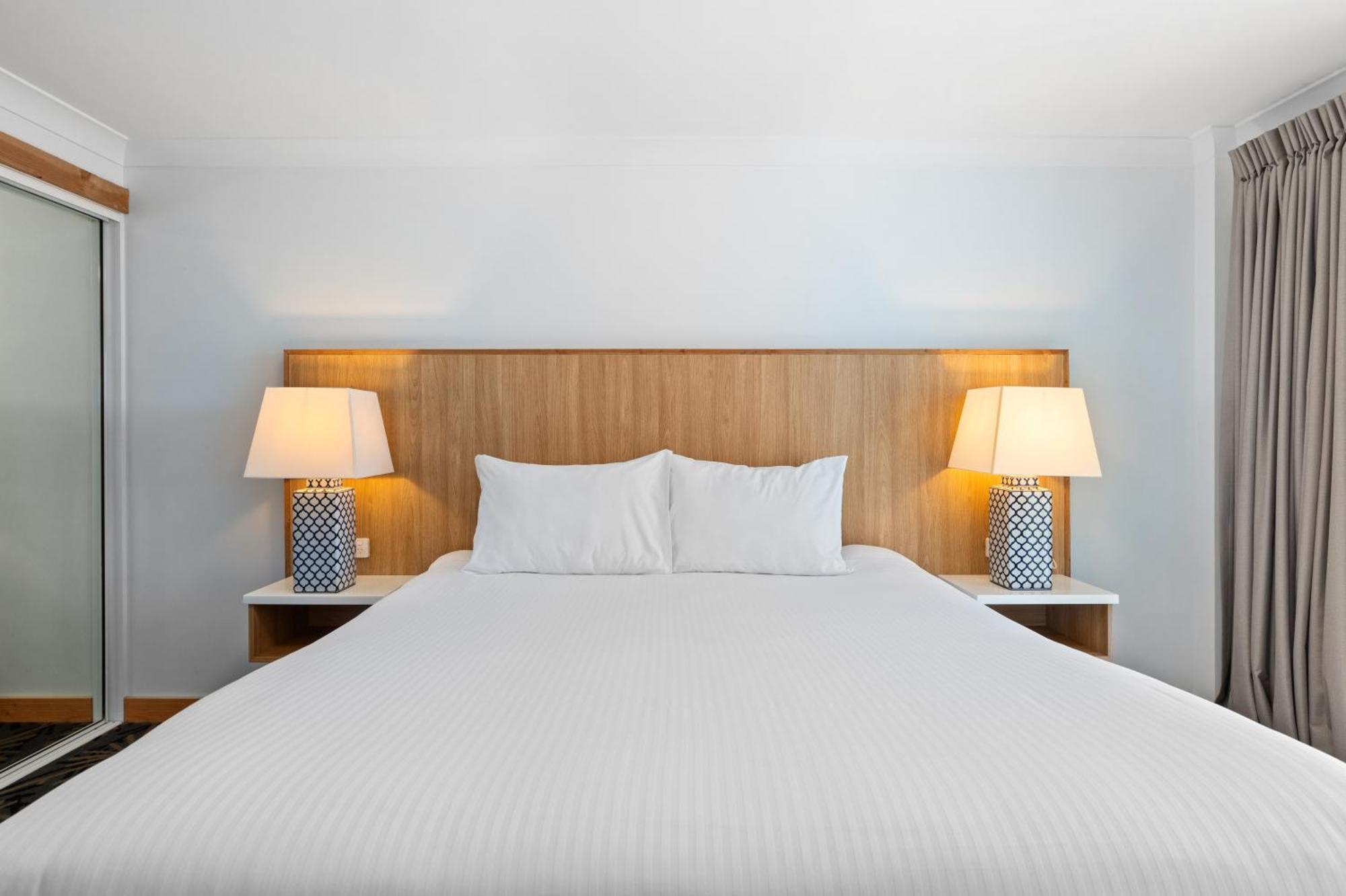 Airlie Hotel 4*