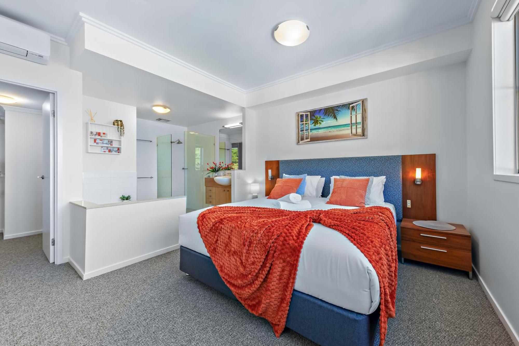 Airlie Summit Aparthotel