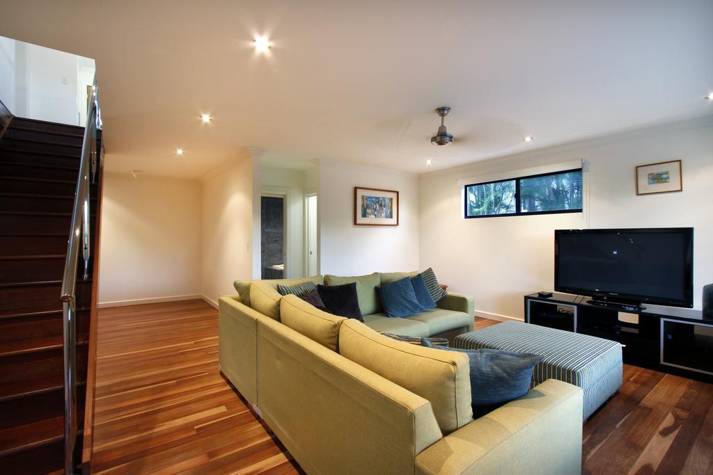 Holiday home Airlie Escape *