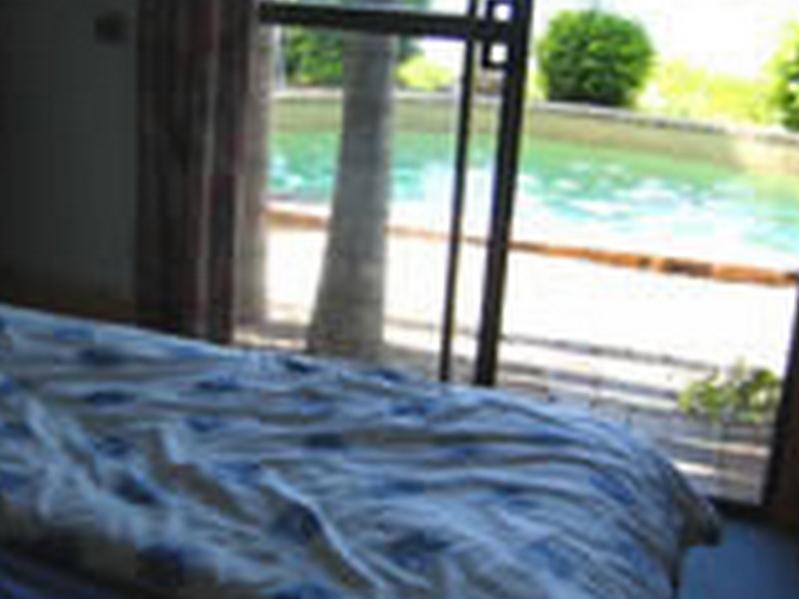 Hostel Backpackers By The Bay Airlie Beach