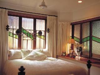 Bed & Breakfast Airlie Waterfront 4*