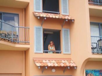 Sea Star Aparthotel 4*