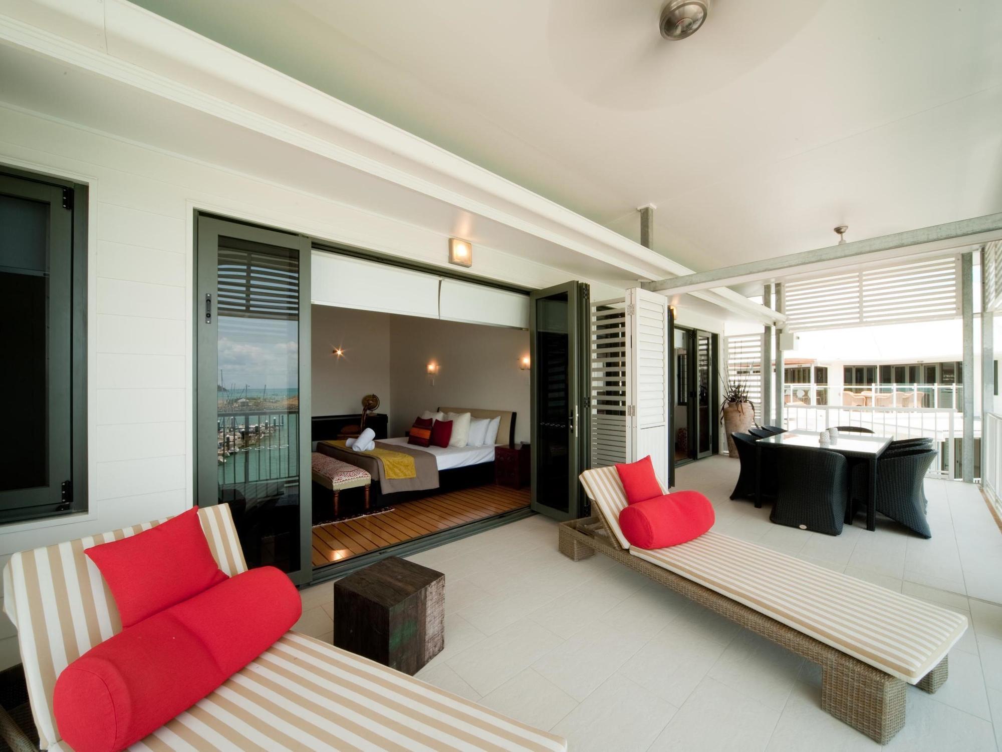 The Boathouse Aparthotel Airlie Beach